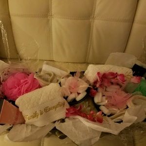 Meet your Posher, Dina